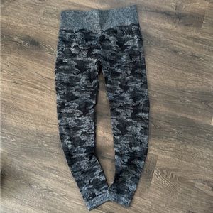 Gymshark camp seamless leggings